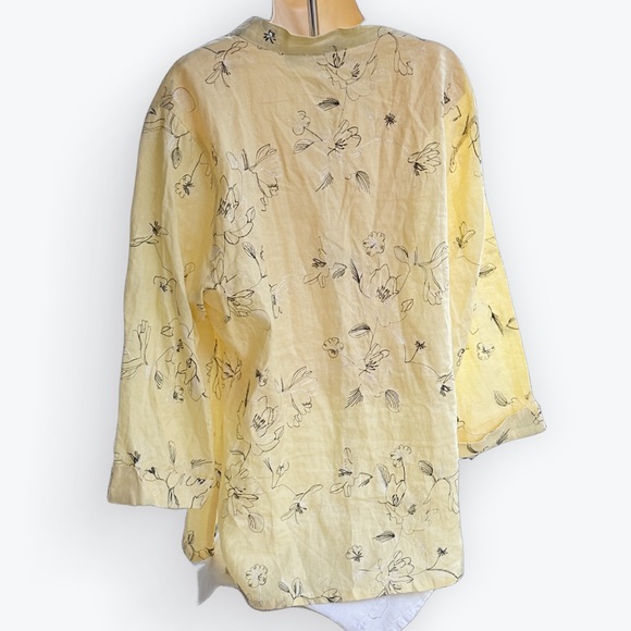 Tweeds Linen Pale Yellow Blouse With Black & White Floral Embroidery ~ 1X - Picture 15 of 15